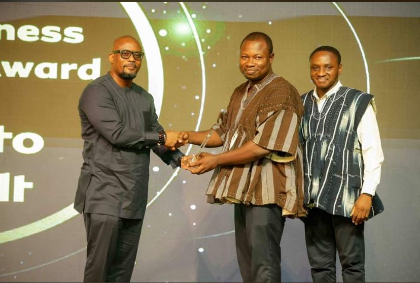 Peadato Receiving an Award from MTN Ghana